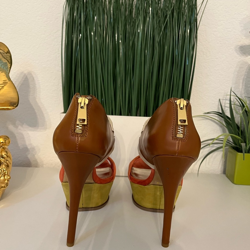 Color Block Stilettos - Picture 4 of 10